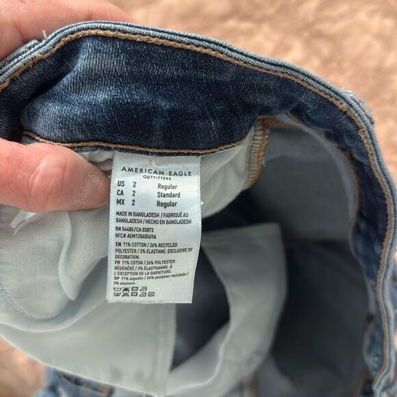 American Eagle high-rise skinny kick next level stretch size 2 blue jeans - Picture 4 of 6